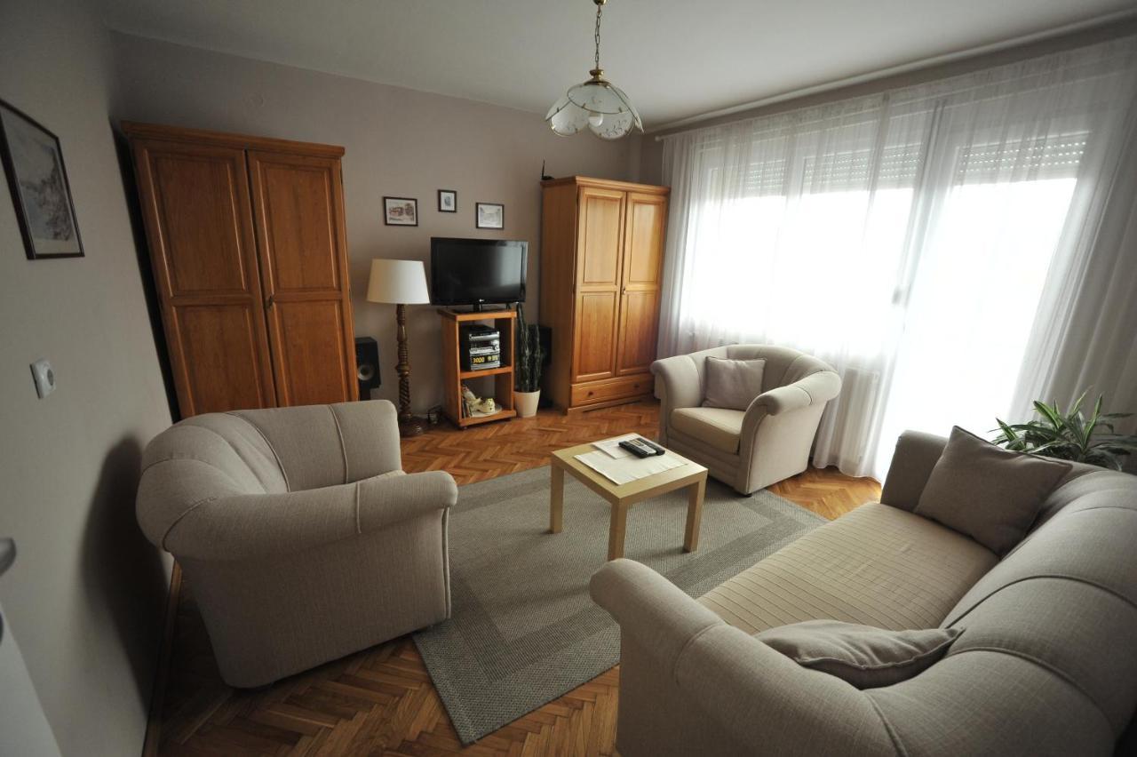 Apartman Rada Пирот Экстерьер фото