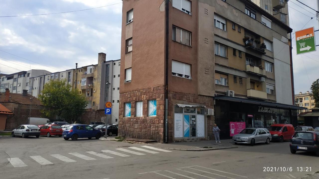 Apartman Rada Пирот Экстерьер фото