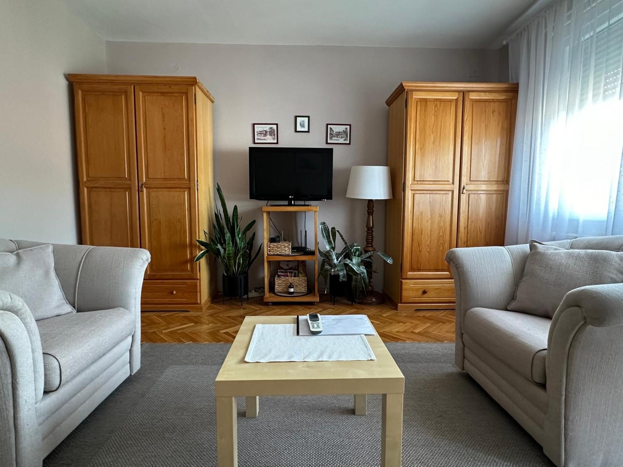 Apartman Rada Пирот Экстерьер фото